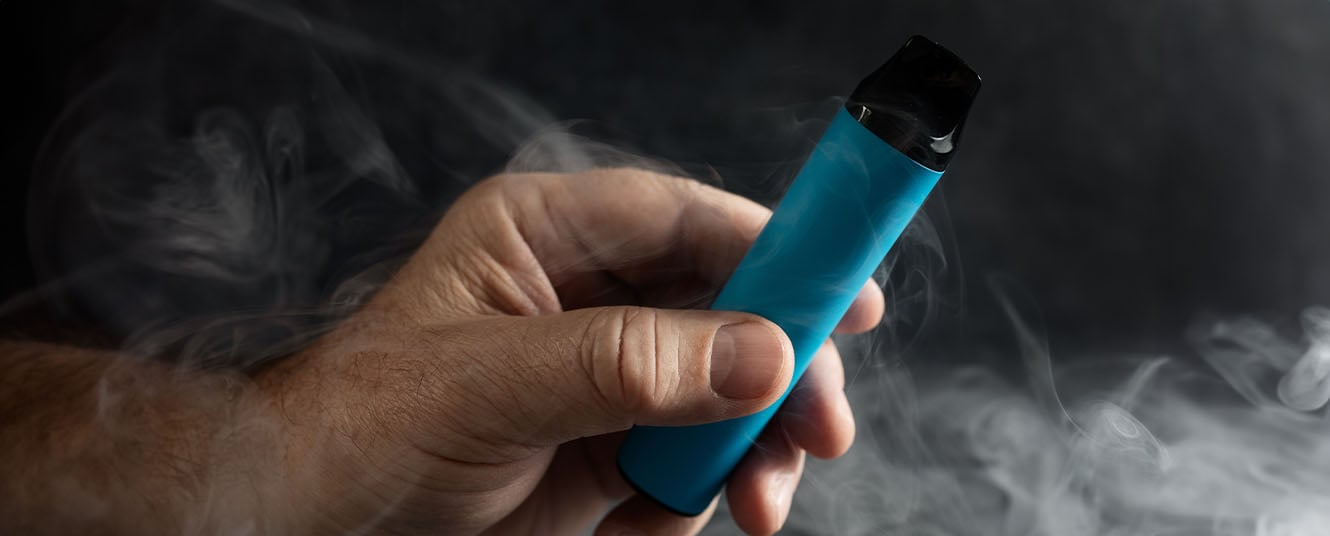 What is the Government doing to stop the illicit vape market?